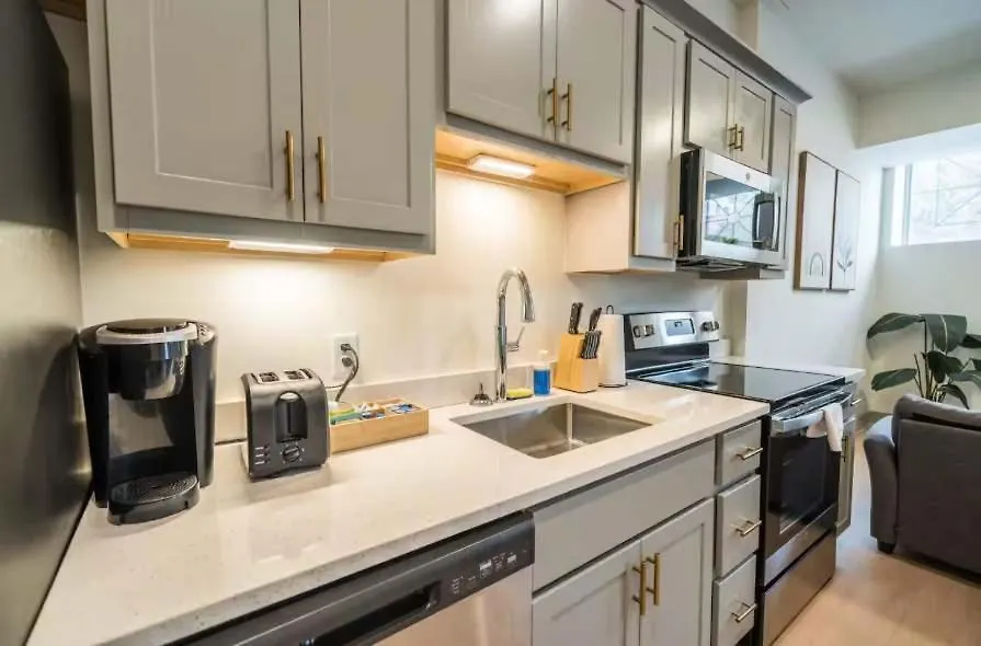 Appartamento 8 Unit Cozy & Bright Loft With Free Parking Louisville